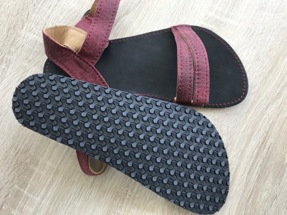 Boty Luks Verano veinipunased sandaalid (keskmine laius) - Image 2