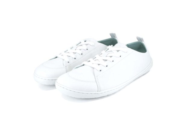 Mukishoes Raw Leather Cloud all white unisex sneakers cotton laces lightweight barefoot shoes