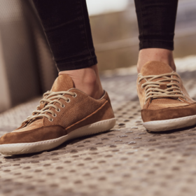 Groundies Amsterdam canvas sneakers beige laces white sole lightweight barefoot shoes