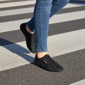 leguano amalfi nero üleni musta värvi tekstiilist pitsilised barefoot tennised naistele masinpestavad