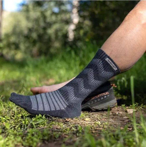 Injinji Outdoor Midweight Merino wool slate toe socks