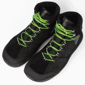 Blifestyle Mountainstyle Black barefoot hiking boots with membrane.