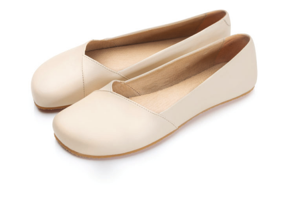 Shapen peony beige leather klassikalised beeži värvi barefoot baleriinad keskmisele jalale