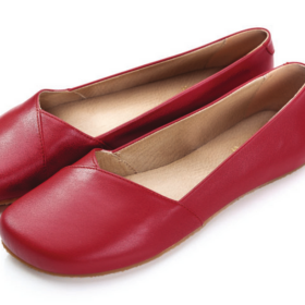 Shapen peony cherry leather klassikalised punast värvi barefoot baleriinad keskmisele jalale