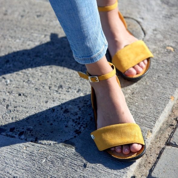 Leguano barefoot sandals