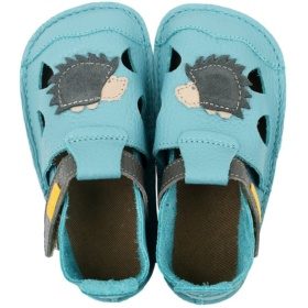Tikki Nido Felix fun light blue barefoot sandals for children with a cute hedgehog motif are made of high-quality leather.