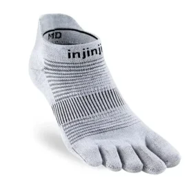 injinji run õhukesed helehalli värvi varvassokid