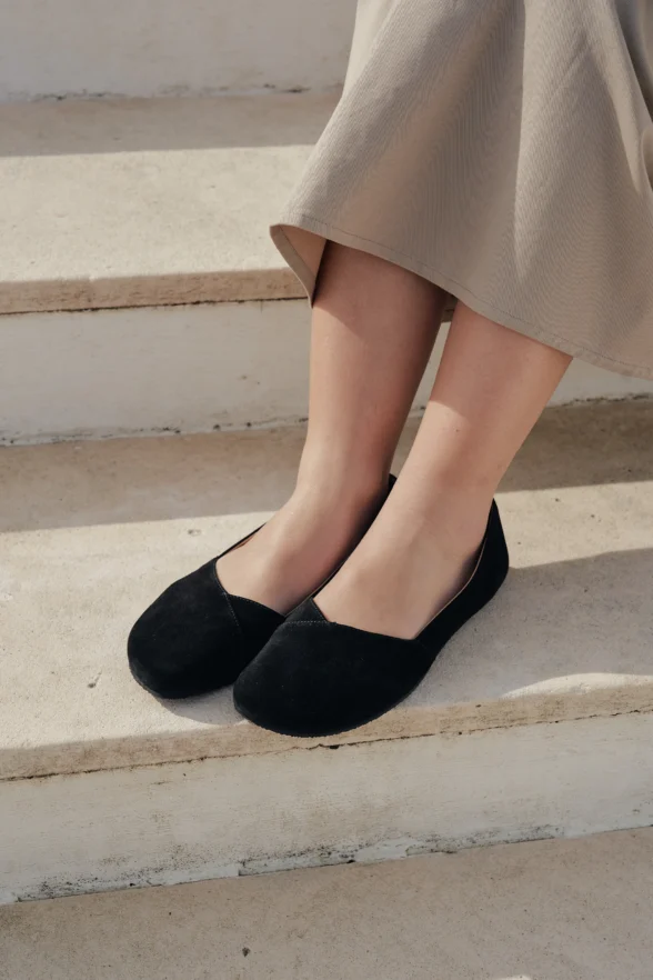 Shapen Peony Black Suede barefoot ballerinas - Wide