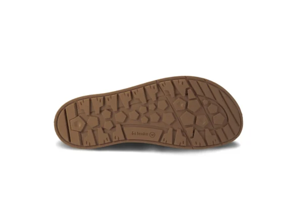Be lenka articedge süsimustad barefoot saapad on valmistatud veganmaterjalidest. Need paeltega saapad sobivad nii matkamiseks kui igapäevaseks kandmiseks
