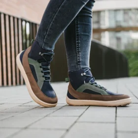 be lenka york kvaliteetsest nahast paelte ja sooja voodriga barefoot unisex talvesaapad sügava tallamustriga