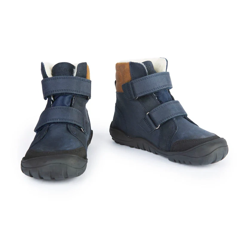 kvaliteetsetest ja naturaalsetest materjalidest Koel Milo 2.0 WP cognac blue laste barefoot talvesaapad on membraani ja villase voodriga