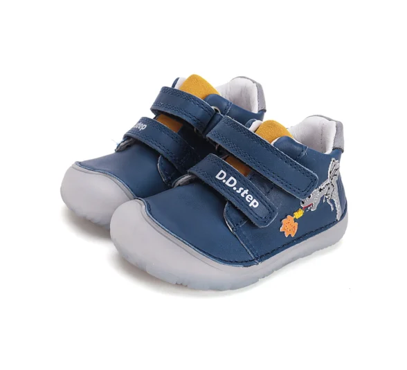 D.D.Step Bermuda Blue Dragon boots - Image 2