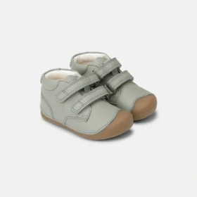 Bundgaard petit sage on helerohekat tooni nagast laste barefoot poolsaapad kummist talla ka kahe krõpskinnitusega