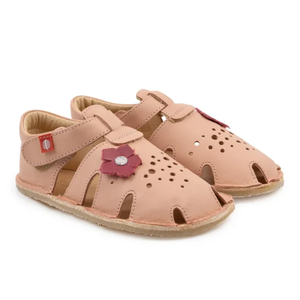 Lang.S Aranya Cipria light pink leather barefoot sandals for kids with floral motif, perfect for summer or as indoor shoes.