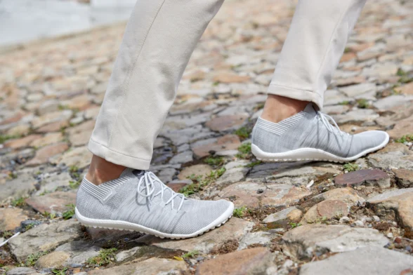 Leguano Beat Silbergrau light gray knitted fabric comfortable barefoot shoes, suitable for both men and women, and machine washable