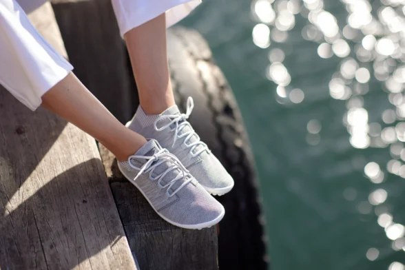 Leguano Beat Silbergrau light gray knitted fabric comfortable barefoot shoes, suitable for both men and women, and machine washable