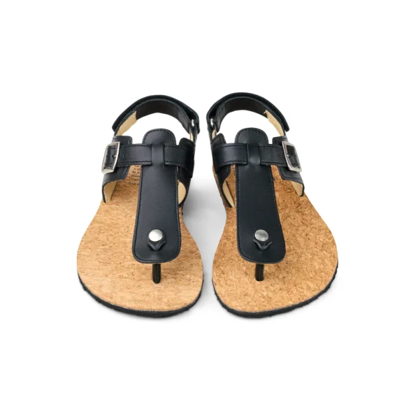 koel ariana napa black kvaliteetsest nahast krõpskinnitusega musta värvi naiste barefoot varbavahe sandaalid