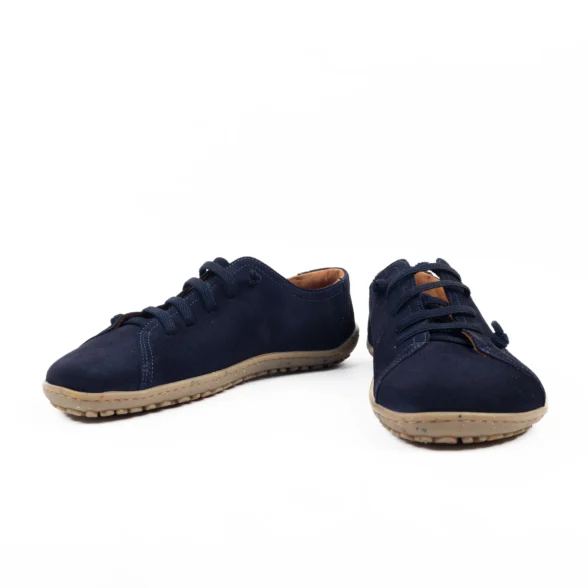 Koel izzie eco navy seemisnahast stiilsed ja mugavad tumesinised barefoot jalanõud kummipaeltega