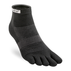 injinji run original weight black keskmise kõrguse ja paksusega varbavahesokid