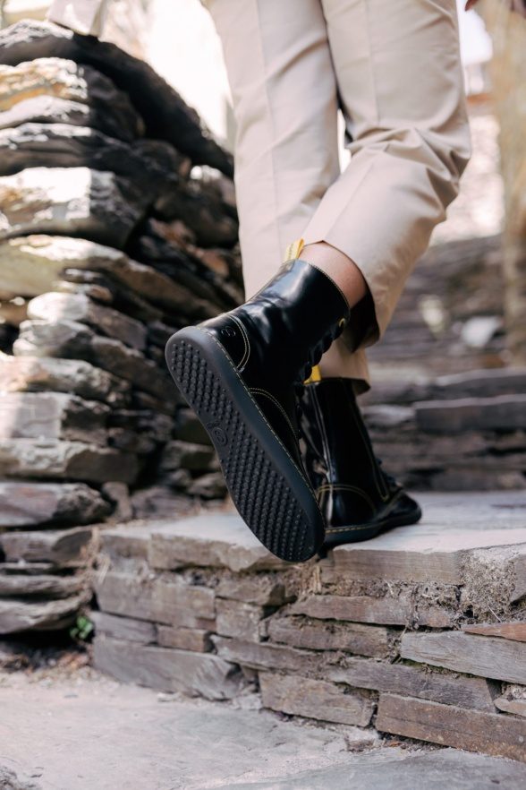 Shapen MAVERICK Black/Yellow boots - Image 9