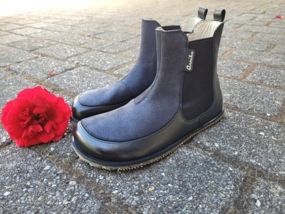 annika barefoot musta värvi nahast barefoot chelsea saapad lukuga naistele sädelevad