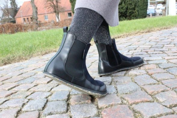 annika barefoot musta värvi nahast barefoot chelsea saapad lukuga naistele sädelevad
