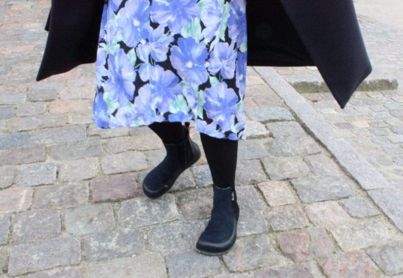 annika barefoot musta värvi nahast barefoot chelsea saapad lukuga naistele sädelevad