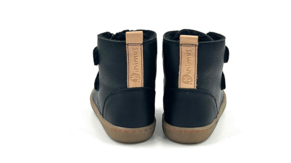 Minimus Robin 2 Black musta värvni nahast laste barefoot talvesaapad krõpsudega