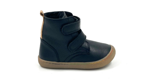 Minimus Robin 2 Black musta värvni nahast laste barefoot talvesaapad krõpsudega