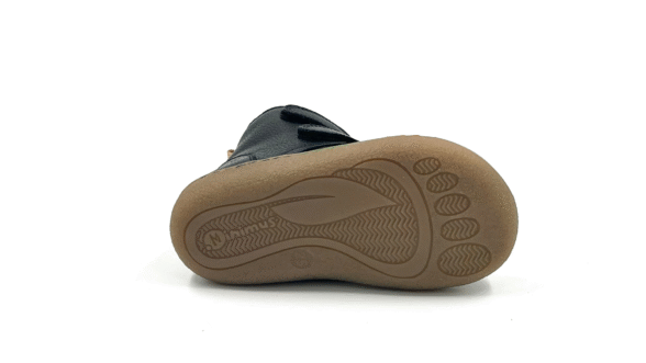 Minimus Robin 2 Black musta värvni nahast laste barefoot talvesaapad krõpsudega