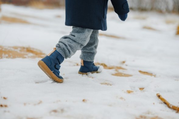 Minimus Robin 2 navy sinist värvi sooja voodriga barefoot saapad lastele