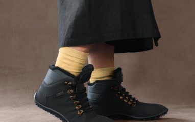 Evidence-based benefits and risks of barefoot shoes for foot health